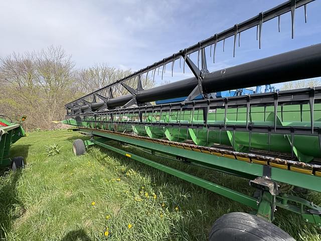 Image of John Deere 630F equipment image 2