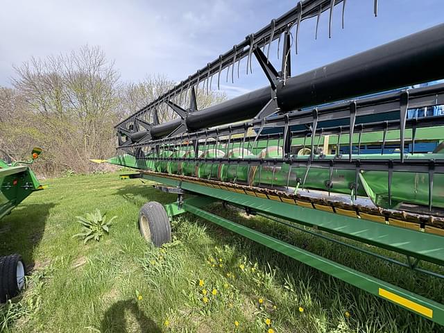 Image of John Deere 630F equipment image 3