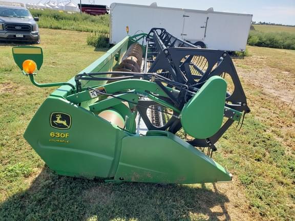 Image of John Deere 630F equipment image 2