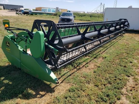 Image of John Deere 630F equipment image 3