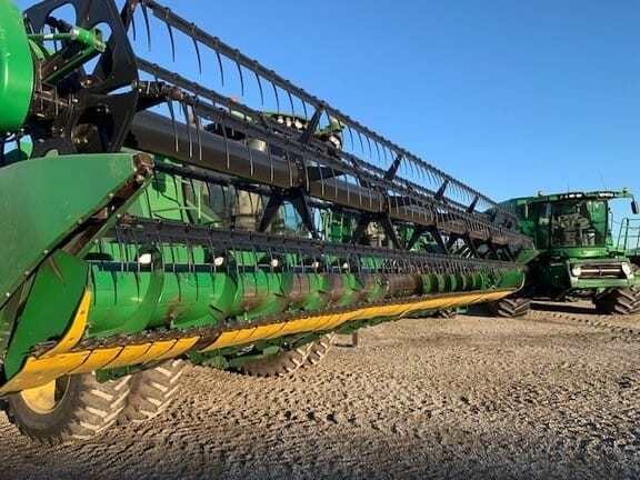 Main image John Deere 630F