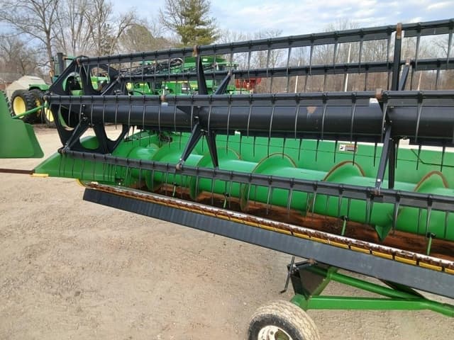 Image of John Deere 630F equipment image 3