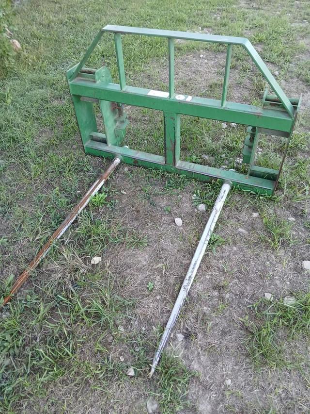 Image of John Deere 6320 equipment image 1