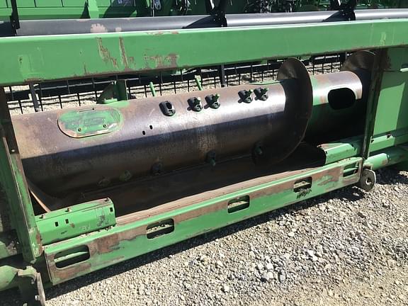 Image of John Deere 635F equipment image 3