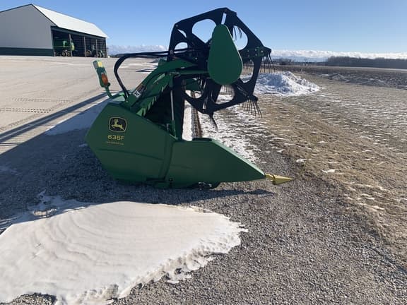 Image of John Deere 635F equipment image 1