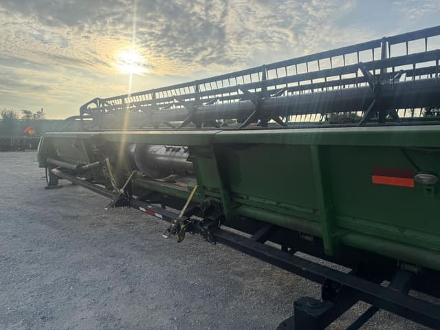 Image of John Deere 635F equipment image 1