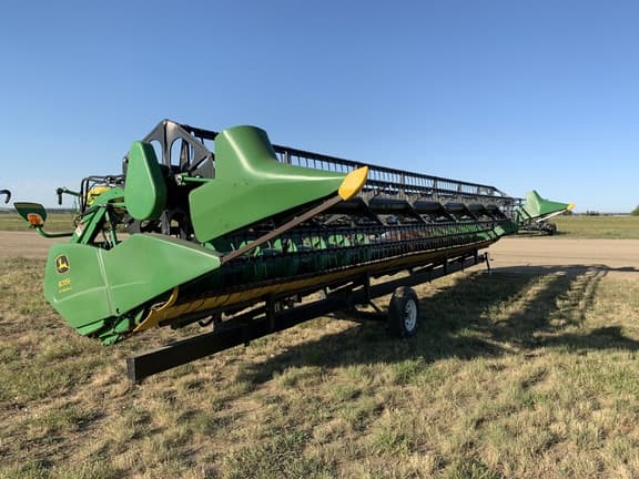 Image of John Deere 635F Primary image