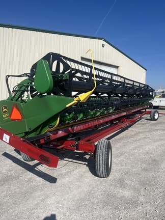 Main image John Deere 635F