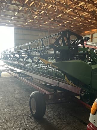 Image of John Deere 635F equipment image 4