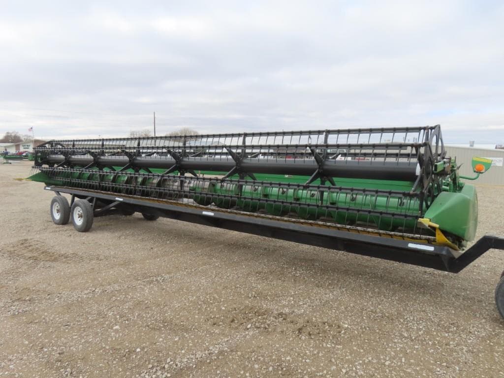 Image of John Deere 635F Primary image