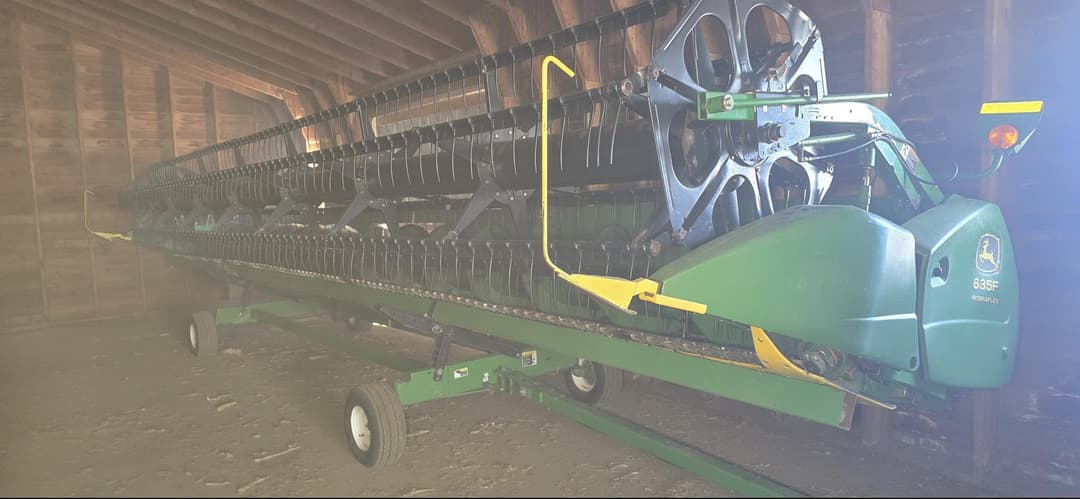 Image of John Deere 635F Primary image