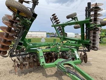 2006 John Deere 637 Equipment Image0