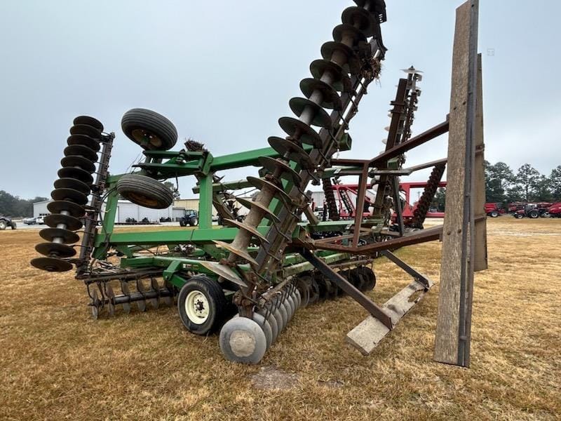 2006 John Deere 637 Equipment Image0