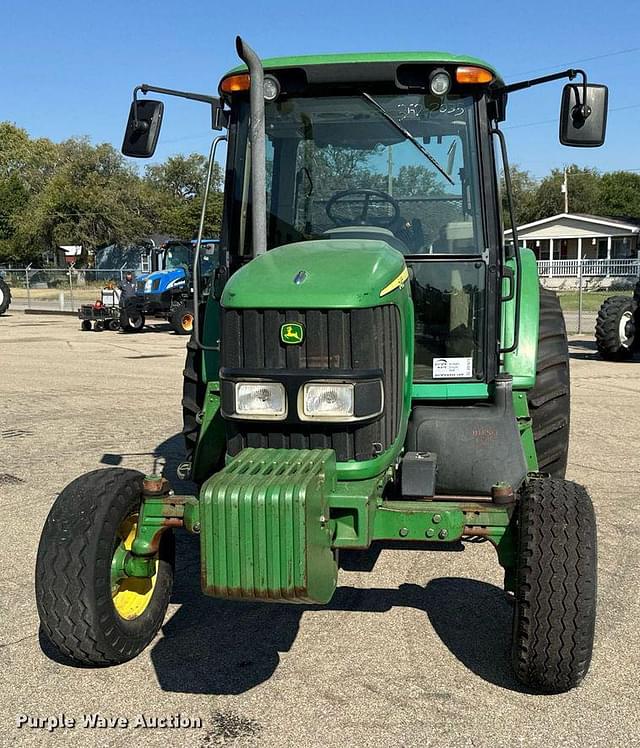 Image of John Deere 6415 equipment image 1