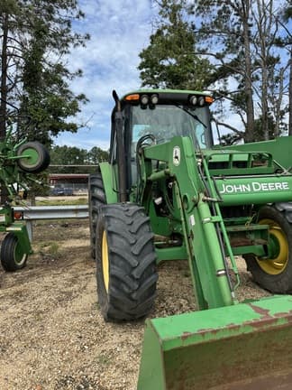 Image of John Deere 6420 equipment image 3
