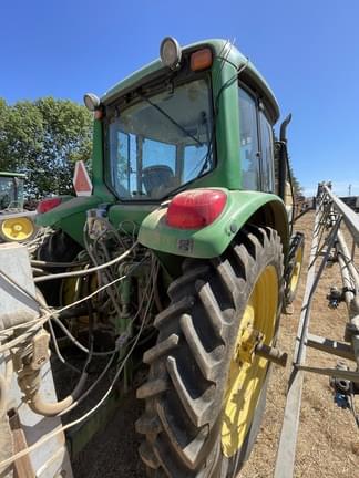 Image of John Deere 6420 equipment image 3