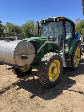 Image of John Deere 6420 equipment image 1