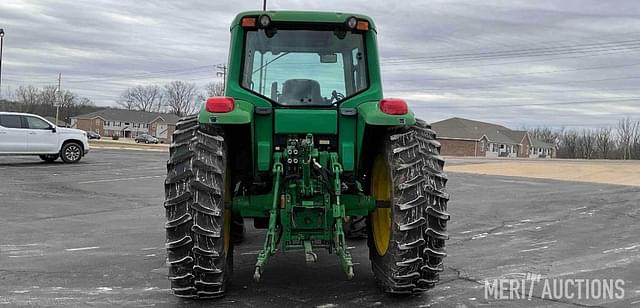 Image of John Deere 6420 equipment image 3