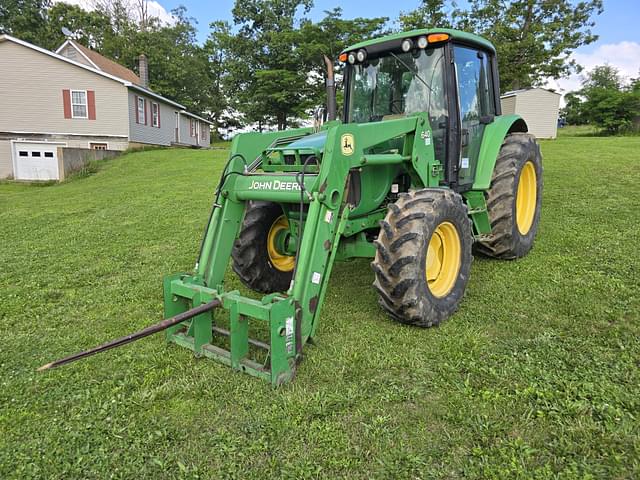 Image of John Deere 6420 equipment image 1
