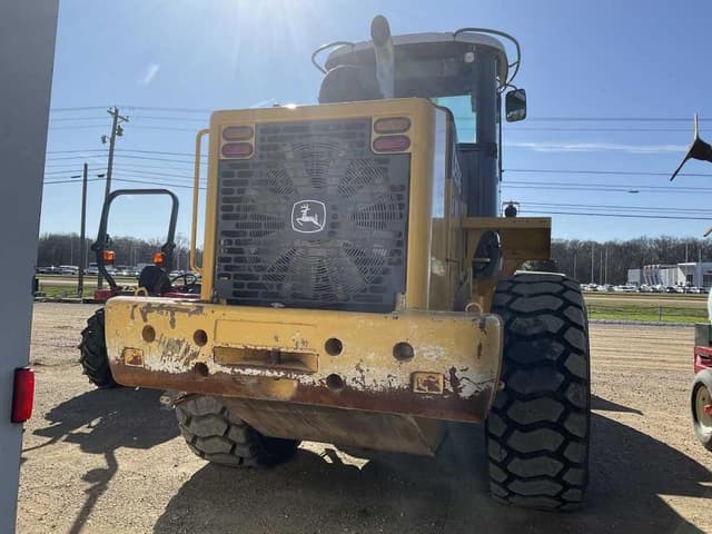 Image of John Deere 644J equipment image 4