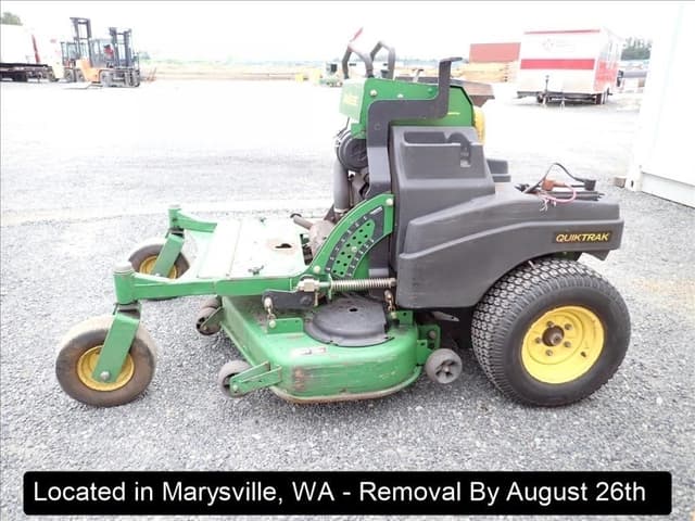 Image of John Deere 647A equipment image 2