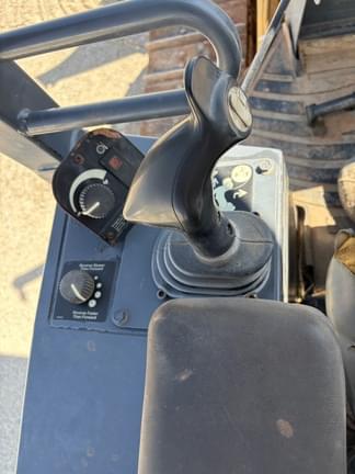 Image of John Deere 650J equipment image 2