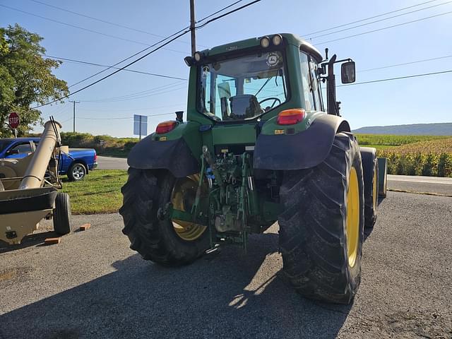 Image of John Deere 6520 equipment image 2