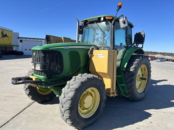 Image of John Deere 6615 equipment image 1