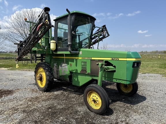 Image of John Deere 6700 equipment image 3