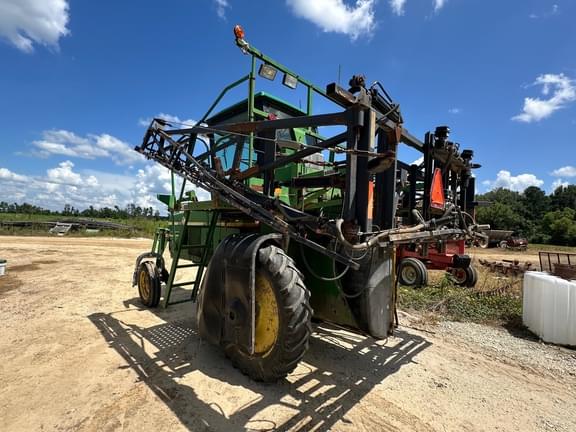 Image of John Deere 6700 equipment image 4