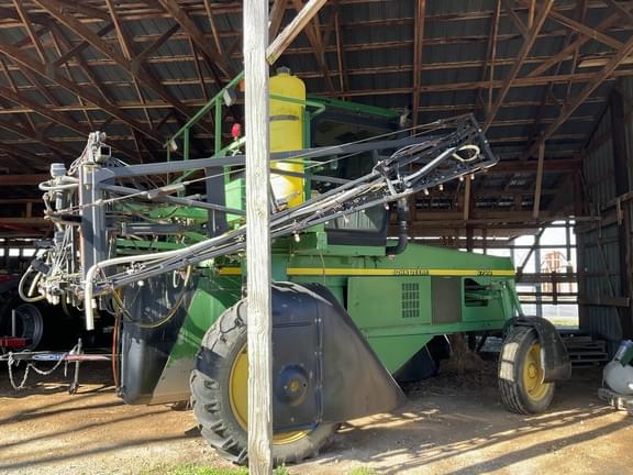 Image of John Deere 6700 Primary image