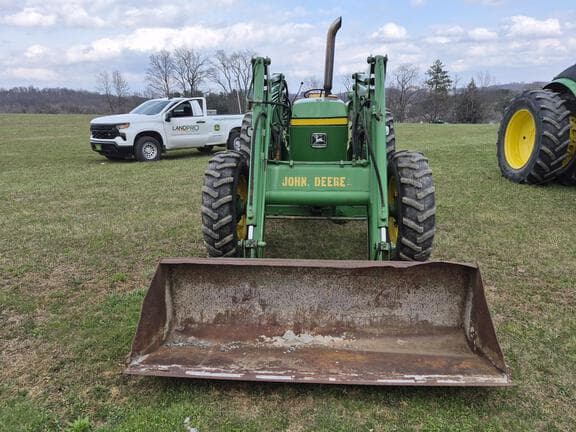 Image of John Deere 6715 equipment image 4