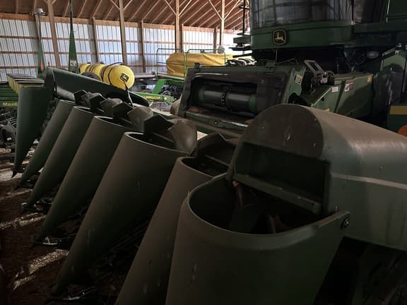 Image of John Deere 693 equipment image 3
