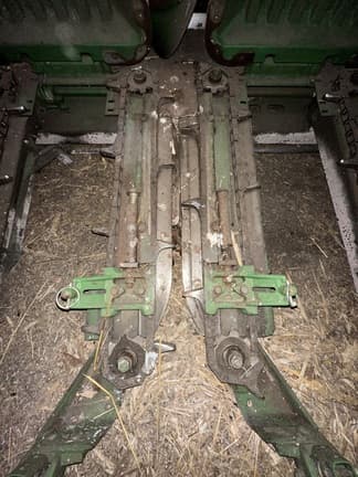 Image of John Deere 693 equipment image 4
