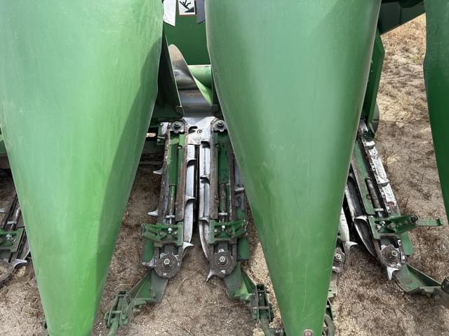 Image of John Deere 693 equipment image 4