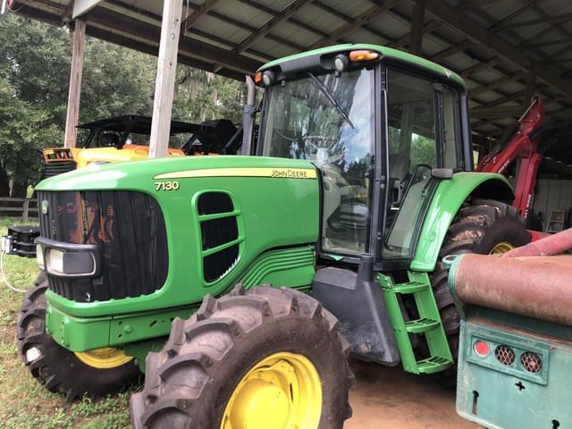 Image of John Deere 7130 equipment image 2