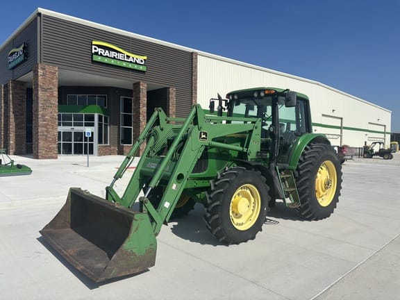 Main image John Deere 7220