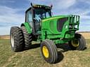 2006 John Deere 7220 Image