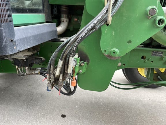 Main image John Deere 7220