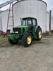 Main image John Deere 7220 0