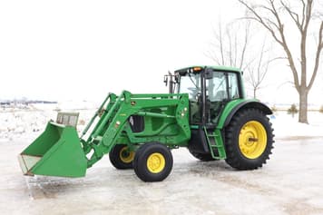 Main image John Deere 7220