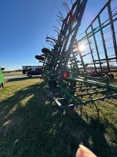 Image of John Deere 726 equipment image 4