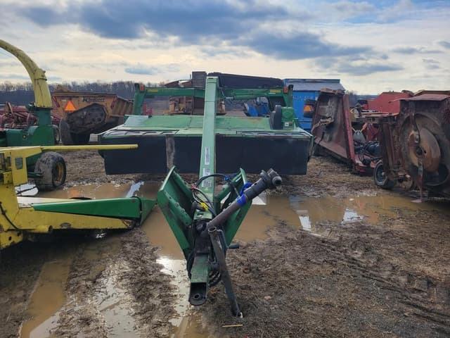 Image of John Deere 735 equipment image 1