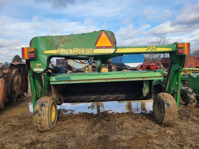 Image of John Deere 735 equipment image 4
