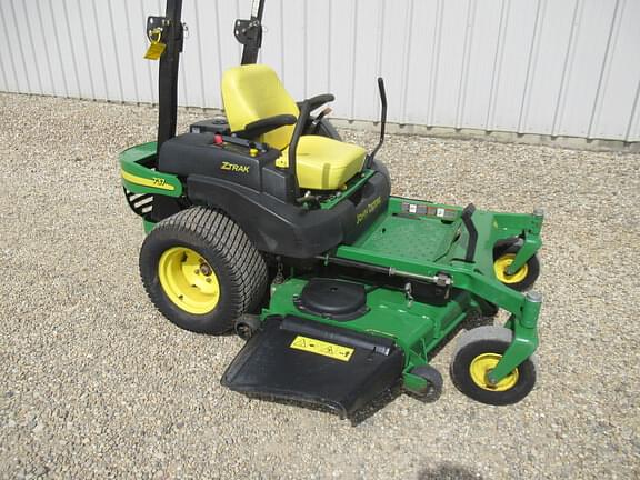 Image of John Deere 737 Primary image