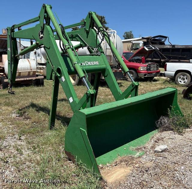 Image of John Deere 740 Classic equipment image 2