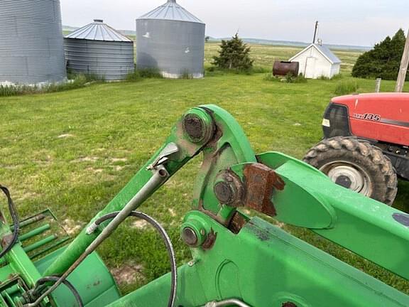 Image of John Deere 7420 equipment image 1