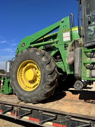 Image of John Deere 7420 equipment image 3