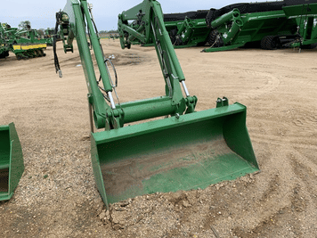 Main image John Deere 746