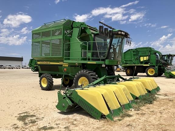 Image of John Deere 7460 equipment image 1